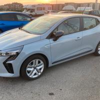 Renault Clio 1.6  E-Tech Hybrid Evolution 145 cv