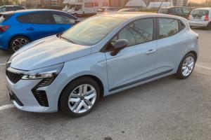 Renault Clio 1.6  E-Tech Hybrid Evolution 145 cv