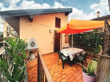 Bilocale con terrazzo