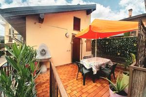 Bilocale con terrazzo