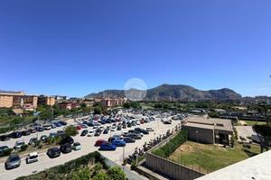 4 LOCALI A PALERMO