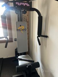 Stazione multifunzione rizzato sport