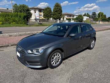 Audi A3 SPB 1.6 TDI S tronic Attraction-OK NEOPATE