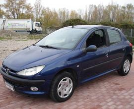 PEUGEOT 206 1.4 5p. XT