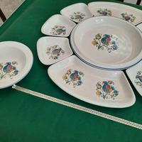 servizio piatti per cena in piedi