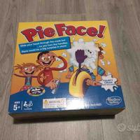 Torte in faccia gioco in scatola