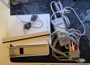 Console Nintendo Wii (NON sono presenti controlle)