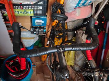 bicicletta da corsa da uomo