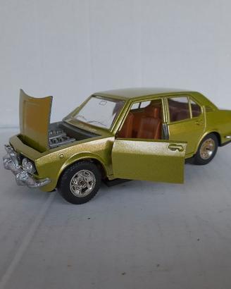MODELLO AUTO ALFA ROMEO ALFETTA MEBETOYS NO BURAGO