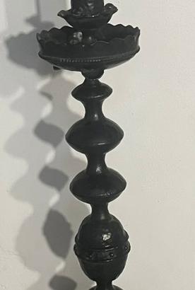 Torciere o candelabro in ferro battuto