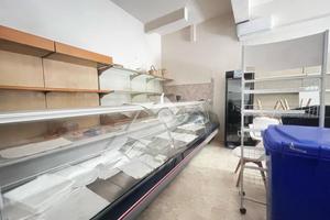 MAGAZZINO A CORIGLIANO-ROSSANO