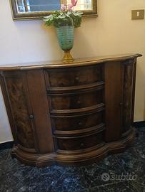 Mobile classico con libreria 