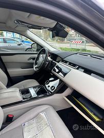 Range rover velar