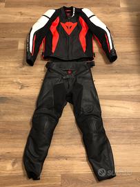 Giacca + pantaloni in pelle moto Dainese