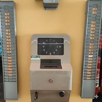 Orologio timbra cartellini anni 60 + porta schede