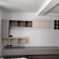 Parete attrezzata componibile