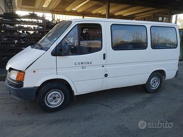 Pezzi per Ford Transit 2.0 benzina bus 1991 NAT