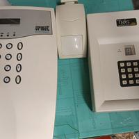 Centrale allarme URMET Agile +combinatore telefoni