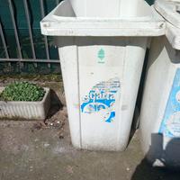 Cassonetto bianco 