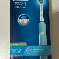 Spazzolino elettrico oral b