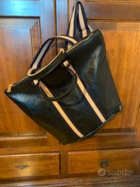 Borsa a mano convertibile in zaino da donna