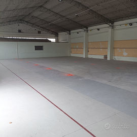 Posto Camper Furgoni Macchine