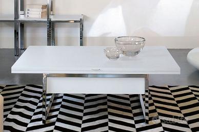 Tavolo allungabile, a configurazione variabile