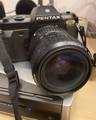 Pentax P30n con 28-80mm