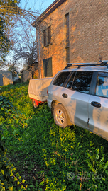 Hyundai Santa Fe con carrello appendice