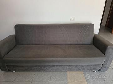 2 divani 3 posti letto matrimoniale