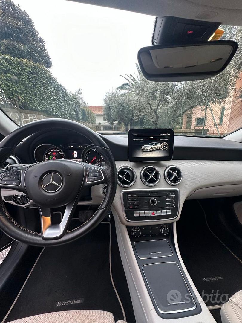 Mercedes-Benz Class A 2015 photo 5