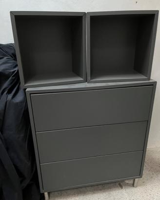 mobile ikea con cassetti-utile anche come porta tv