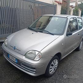  FIAT 600 187AXC1A anno 2003