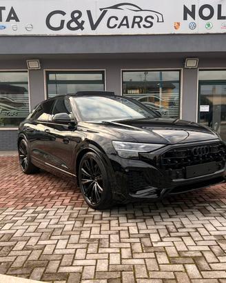 Audi Q8 50 TDI S. LINE + IVA 22%