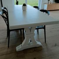 Tavolo legno massello allungabile bianco opaco