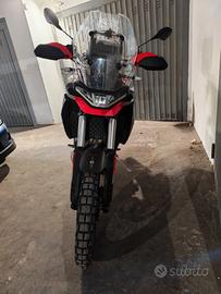 aprilia tuareg 660