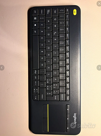 Tastiera logitech K400+