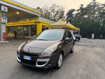 Renault Scenic Scénic X-Mod 1.5 dCi 110CV EDC Dyna