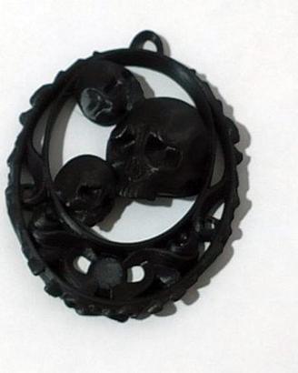 Ciondolo gotico per collana gotica