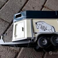 Rimorchio x trasporto cavalli Bruder 