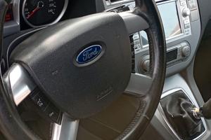  Ford kuga 2008