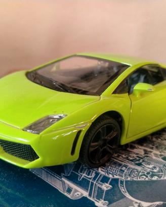 Lamborghini Gallardo MSZ 1:35 (luci funzionanti)