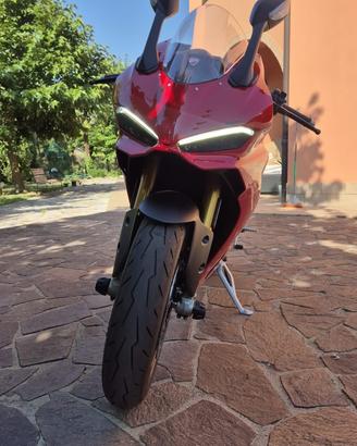 Ducati Panigale v2 s