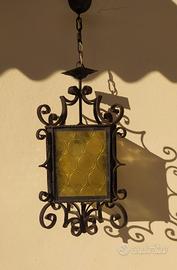Lampadario lanterna in ferro battuto