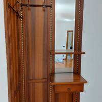 Appendiabiti angolare in legno di noce