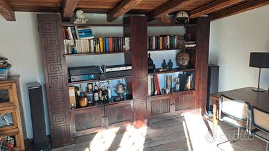 grande libreria in legno massello