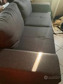 Divano a due posti