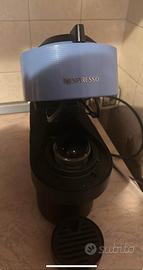 Macchinetta nespresso azzurra