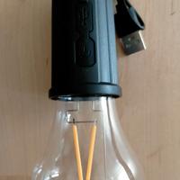 Lampadina a LED per campeggio o emergenza