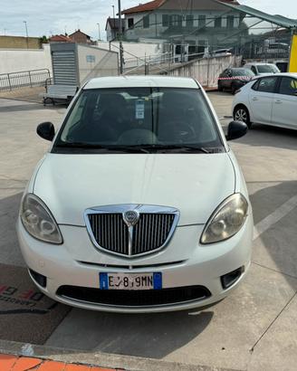 Lancia Ypsilon 1.2 GPL Ecochic Oro -2011- 262.936